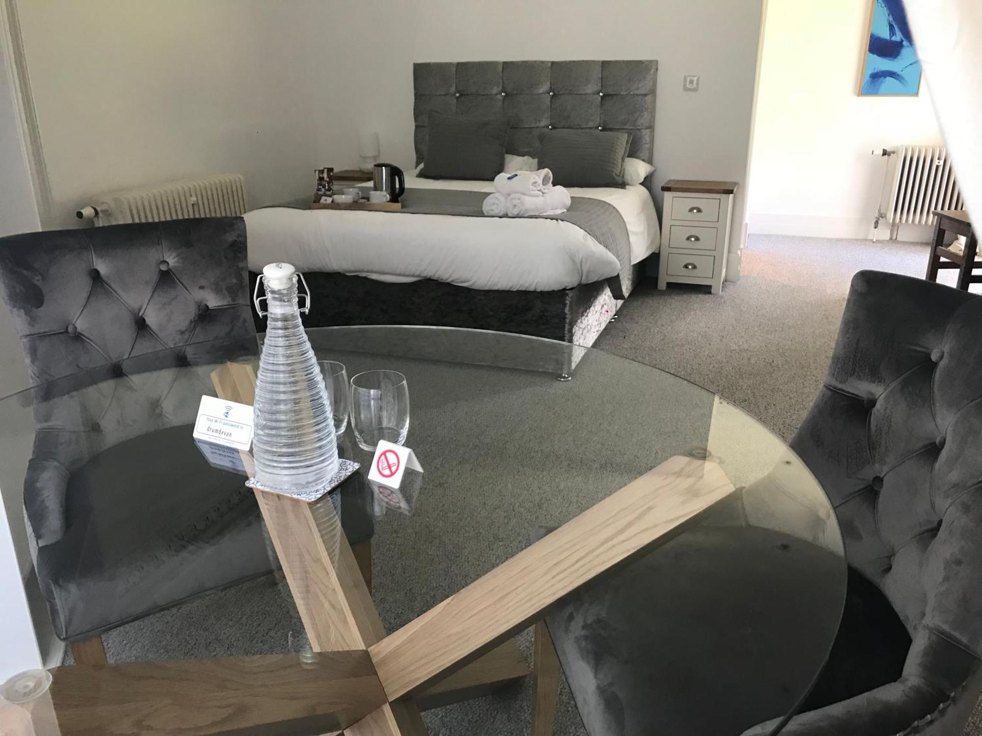 Drumdevan Country House, Inverness Room photo