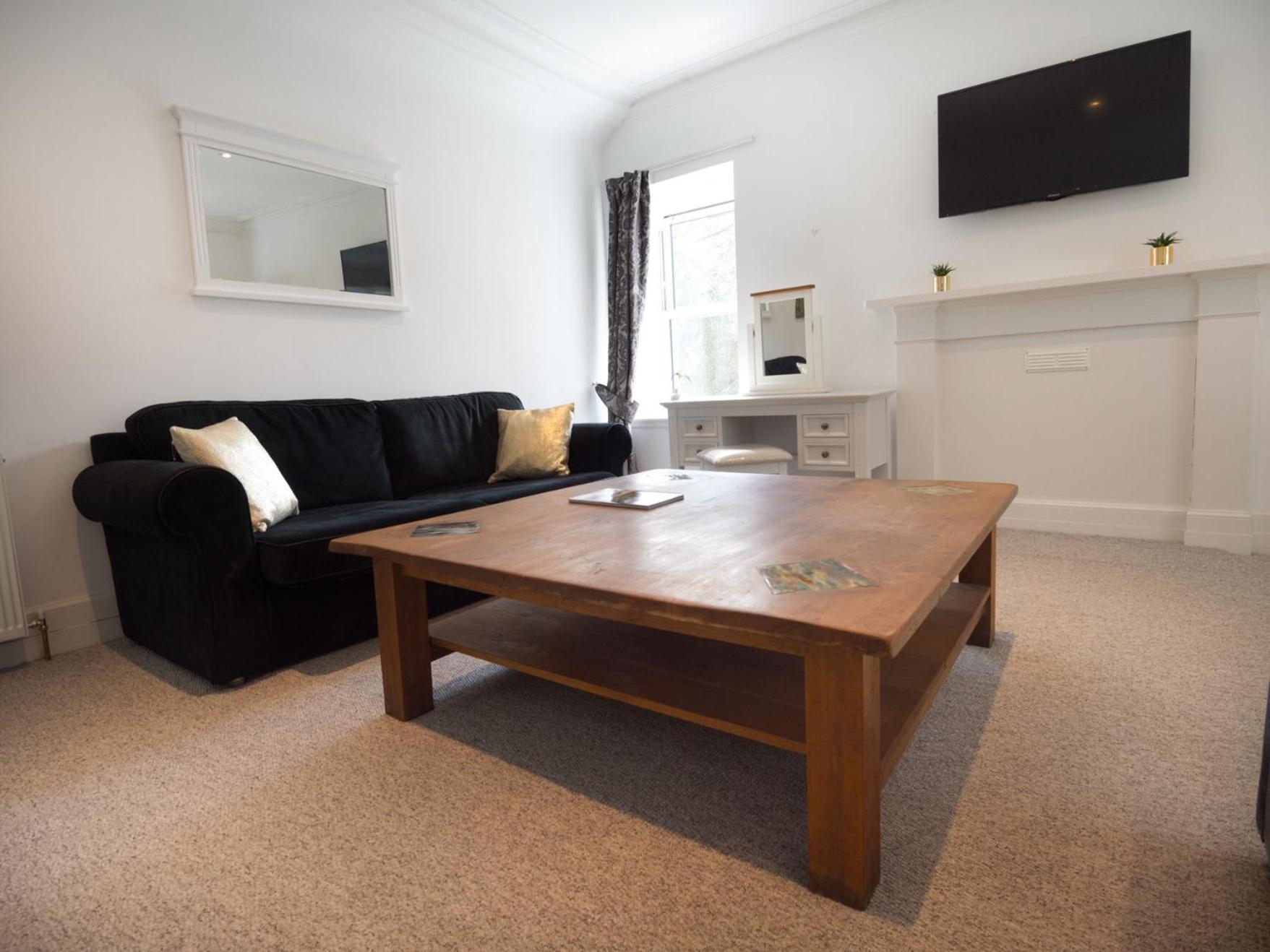 Drumdevan Country House, Inverness Room photo