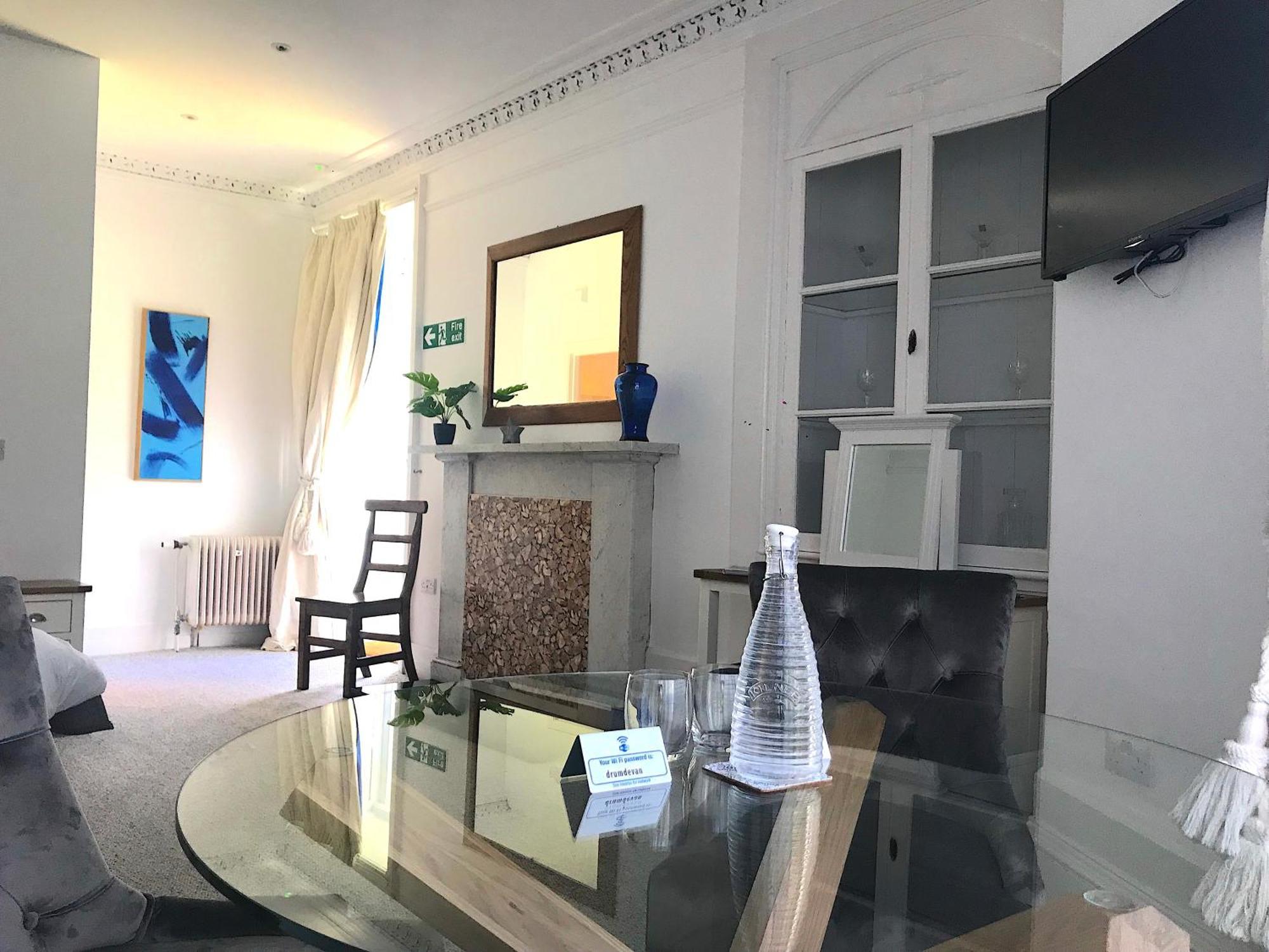 Drumdevan Country House, Inverness Room photo